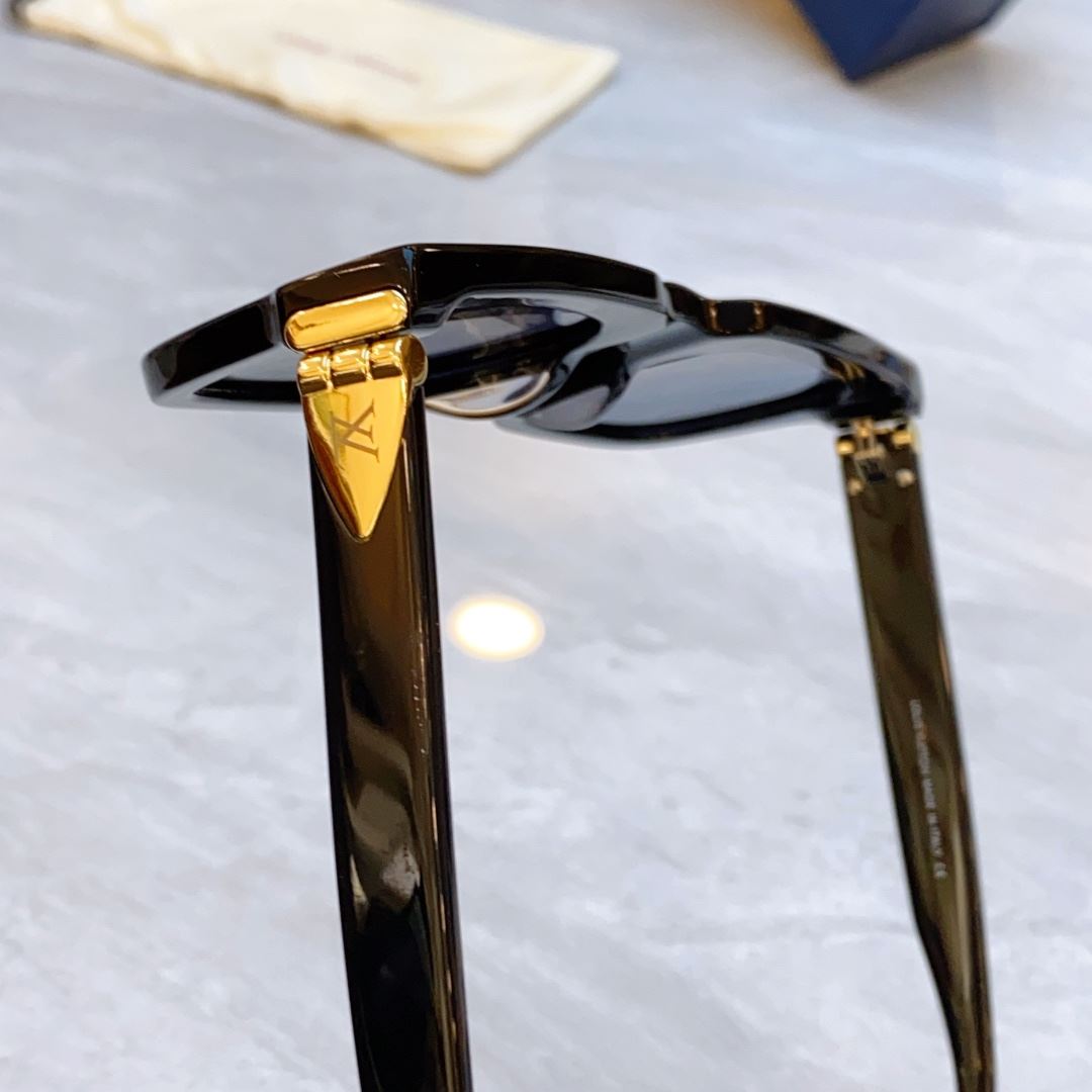 Louis Vuitton Sunglasses